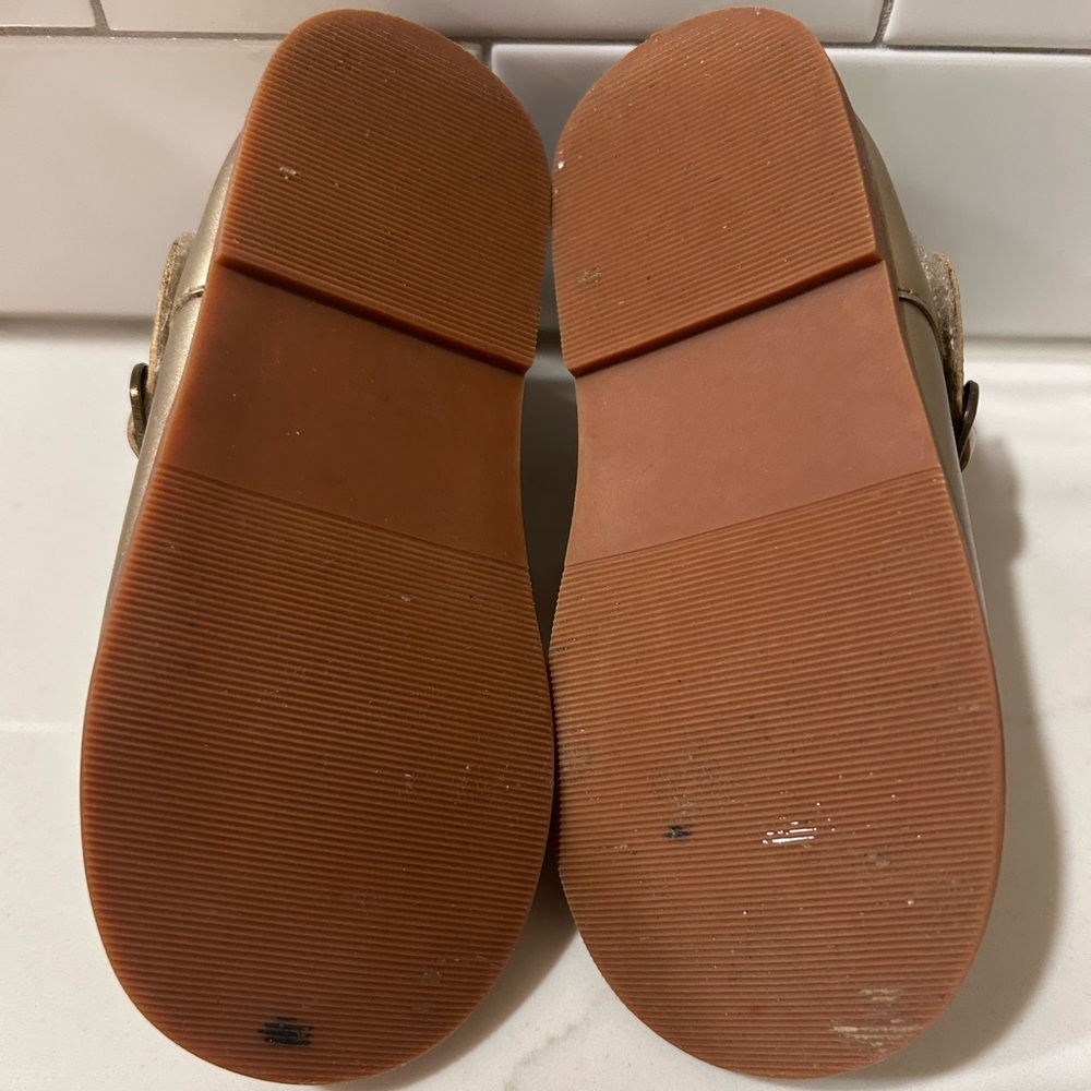 Mary Janes - Picture 5 of 6